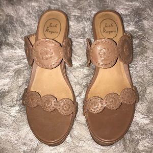 Jack Rogers Leigh Wedge Sandal in Cognac - SZ 9.5